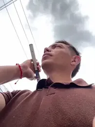 santiObrero webcam model stream image