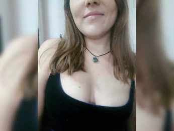 Bella92 webcam model stream image