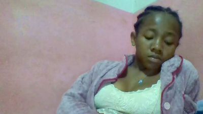 Herminah webcam model stream image