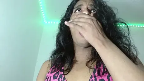 Indiaadams webcam model stream image