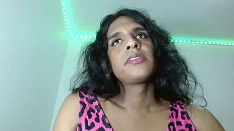 Indiaadams webcam model stream image