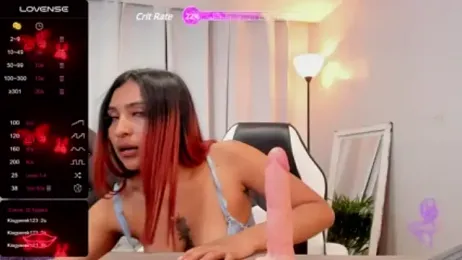 naia_cruz_ webcam model stream image