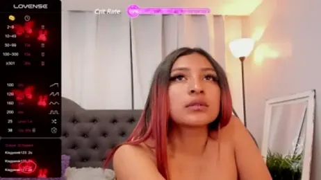 naia_cruz_ webcam model stream image
