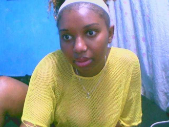 Linah1 webcam bongacams model stream image