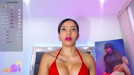 SammCherry webcam model stream image