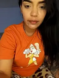 Sara-77 webcam model stream image