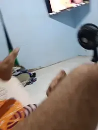 SkinnyLatinaCuckoldCouple webcam model stream image