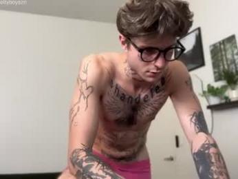 prettyboyszn webcam chaturbate model stream image