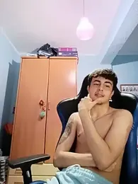 hugitolopez webcam model stream image