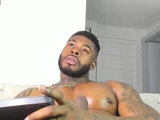 Makonnen webcam model stream image