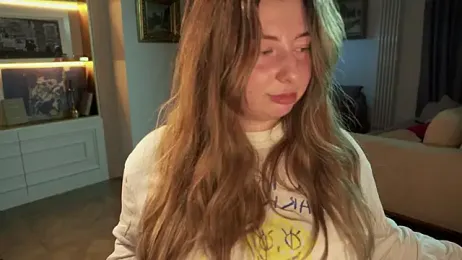 curvyflawless webcam model stream image