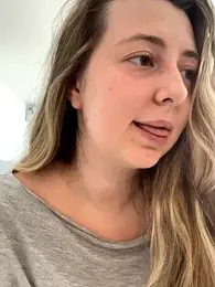 curvyflawless webcam model stream image