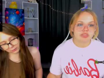 igi_cute webcam model stream image