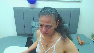 sasi_luna webcam model stream image