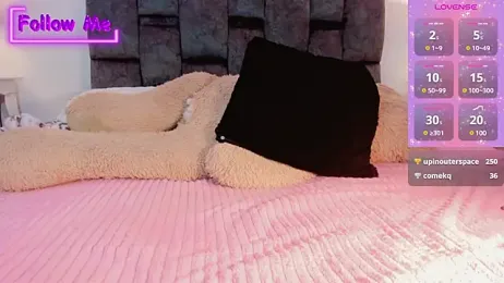 Kirmyy_ webcam model stream image