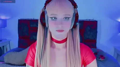 Kirmyy_ webcam stripchat model stream image