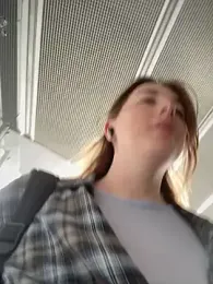 MommmyYummy webcam model stream image