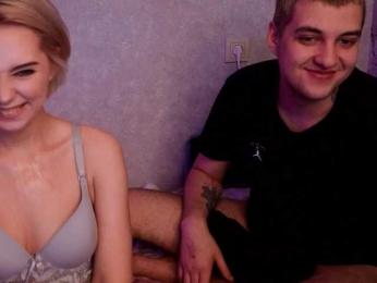 BlondIce webcam bongacams model stream image