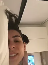 fer-nanda webcam model stream image