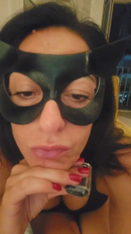 Lullina1 webcam model stream image