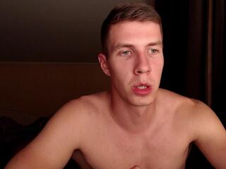 Chris Brien webcam flirt4free model stream image