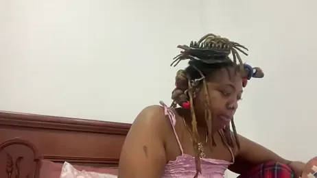ChocolateCakeQueen webcam model stream image