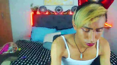 Naamah_ webcam model stream image