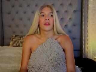 Shantal Jones webcam model stream image