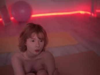 passi0nfruit_ webcam model stream image