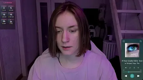 RetroMarie webcam model stream image