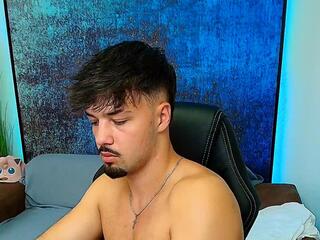Cory Forde webcam model stream image