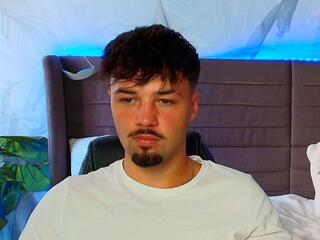 Cory Forde webcam model stream image