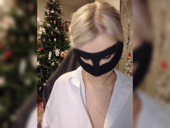 blackmask_ webcam model stream image