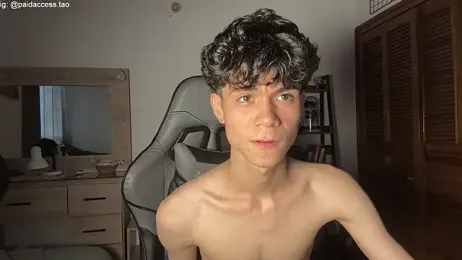 OopsAgain_ webcam model stream image