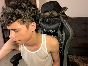 OopsAgain_ webcam model stream image