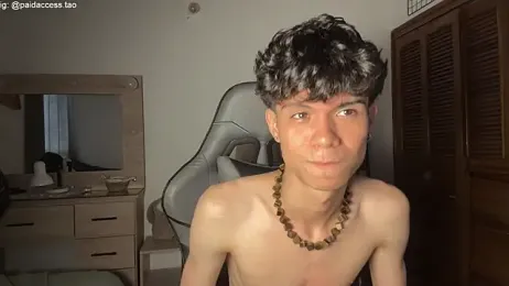 OopsAgain_ webcam model stream image
