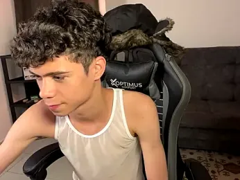 OopsAgain_ webcam model stream image
