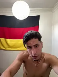 Nisouxxx webcam stripchat model stream image