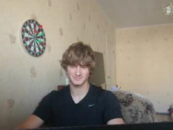 kyrnino webcam model stream image
