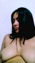 Alahiateen webcam model stream image
