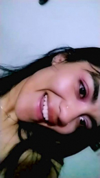 Alahiateen webcam model stream image