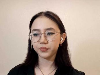 MyrleHenggeler webcam model stream image