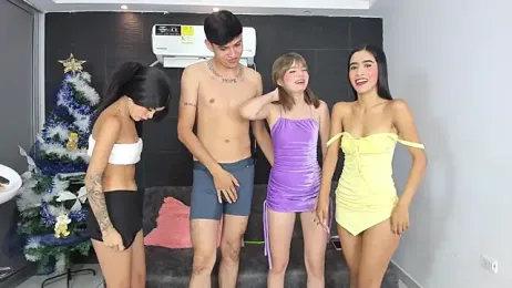 little_dolls11 webcam model stream image