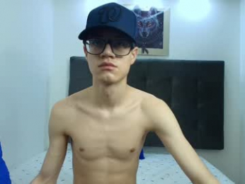 wolfan_sky webcam model stream image