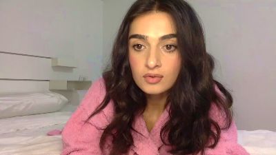 maia183 webcam model stream image
