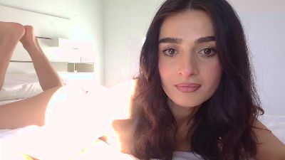 maia183 webcam model stream image