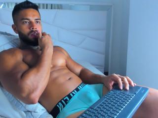 Frank Dwayne webcam model stream image