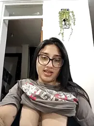 croftsmila webcam model stream image