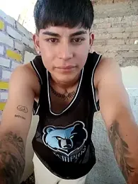 Lukas_strong webcam model stream image