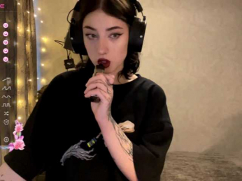 meowluly webcam model stream image